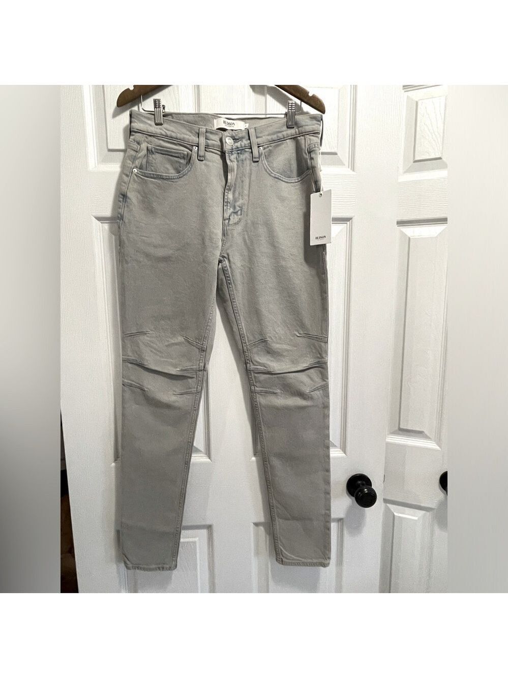 NWT Hudson ZACK Skinny Jeans Bleached Blue Colour: OLDS Sz 31 NEW